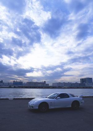 車を守る輸入車体カバーを販売する会社