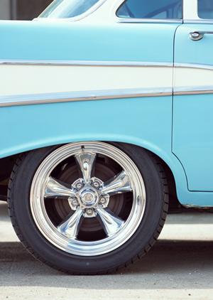 オリジナルの自分の車を作るなら専門店